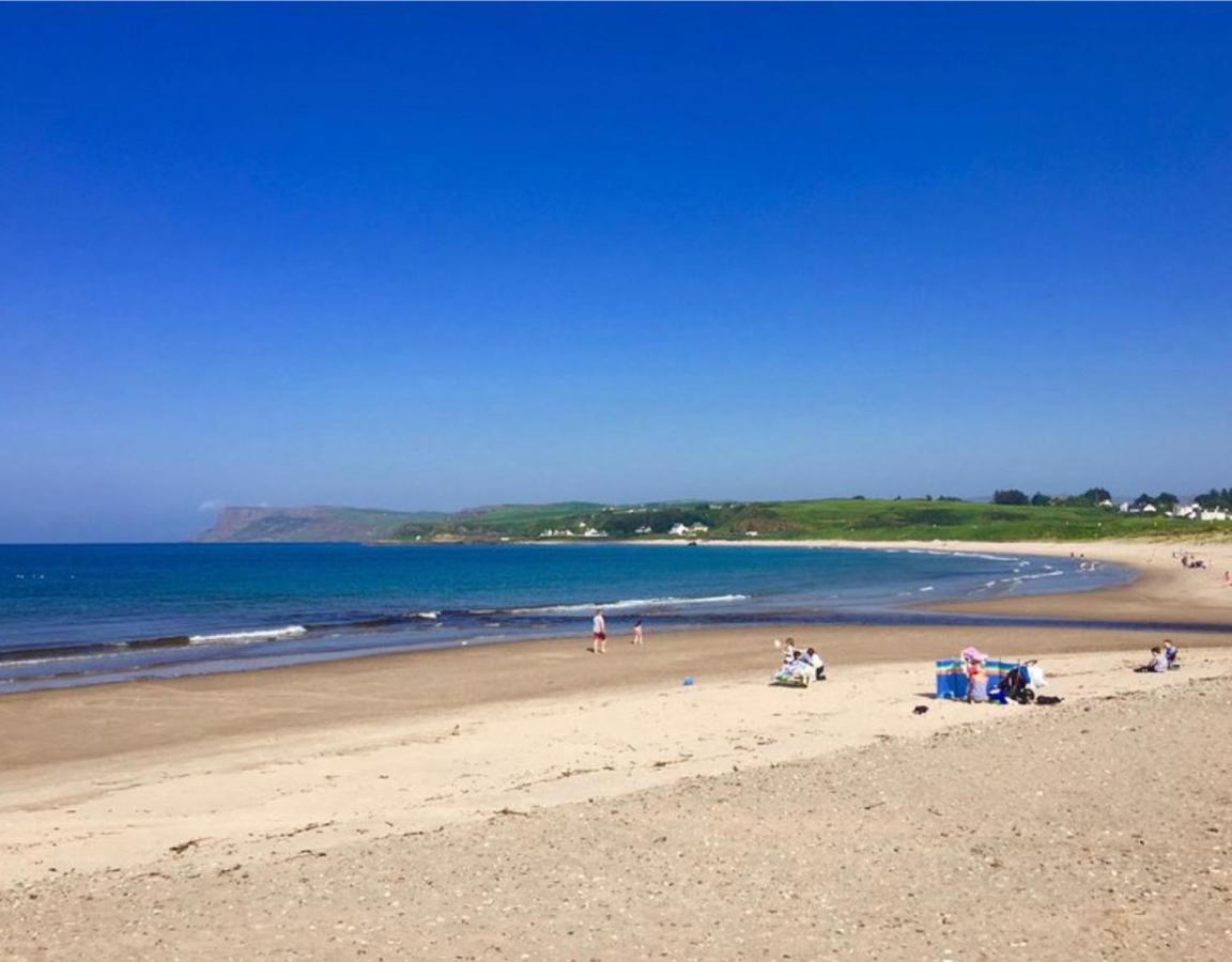 Holiday Home in Ballycastle - Fáinne na Cairde Exterior foto